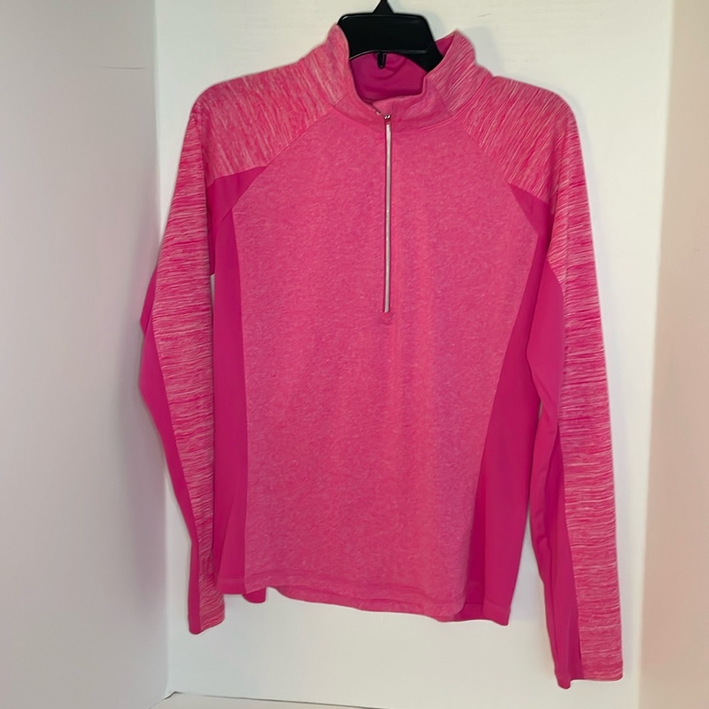 Danskin Now pink  semi fitted quarter zip w/thumb holes size women’s M (8-10)